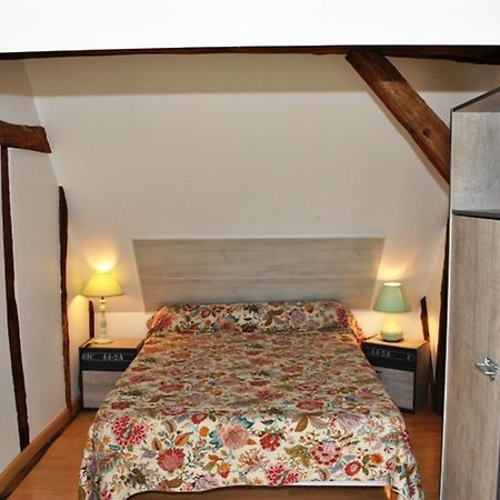 Gite De Charme Pres Des Chateaux De La Loire Avec Jardin, Terrasse Et Equipements Pour Familles - Fr-1-381-359 Azay-sur-Cher Eksteriør billede